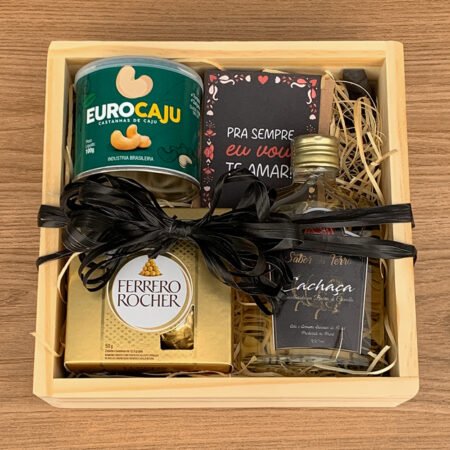 Cesta Castanha de Caju + Ferrero Rocher + Cachaça de Bolso + Cartão "Pra Sempre Eu Vou Te Amar"