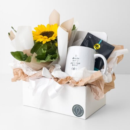 Cesta Muda Girassol P11 + Sachê Café + Caneca "Te desejo tudo que te faça feliz"
