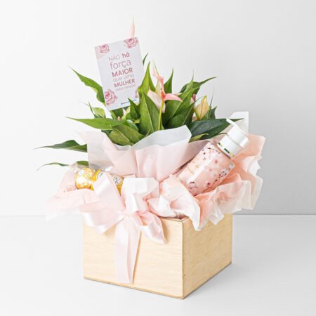 Cesta Antúrio P09 Rosa + Hidratante Flor De Cerejeira 200ml Mahogany - Dia da Mulher 2026
