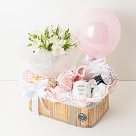 Cesta Ramalhete Astromélia + Ferrero Rocher 37,5g + Sapatinho Rosa + Suco De Uva Integral 300ml + Caneca Cerâmica