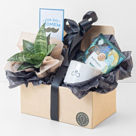 Cesta Sansevieria P09 Trifasciata Laurentii + Caneca Cerâmica 180ml Branca + Cafe Sache drip coffee 11g + Tag Dia Do Homem