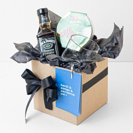 Crisantemo P15 + Nozes Pecan Agridoce 100g + Whisky Jack Daniels 200 ml + Copo Whisky Vidro Nadir + Cartão Pai