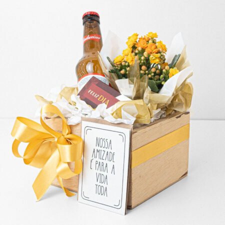 Cesta Kalanchoe P06 + Cerveja Budweiser 330ml + Tablete ao leite 38% Chocolate Feliz Dia Di Pietro 28G + Cartão Amizade